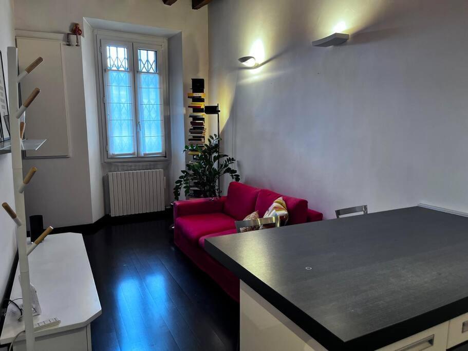 Sandra Flexyrent Wifi Charming Apt In Ticinese Mailand Exterior foto